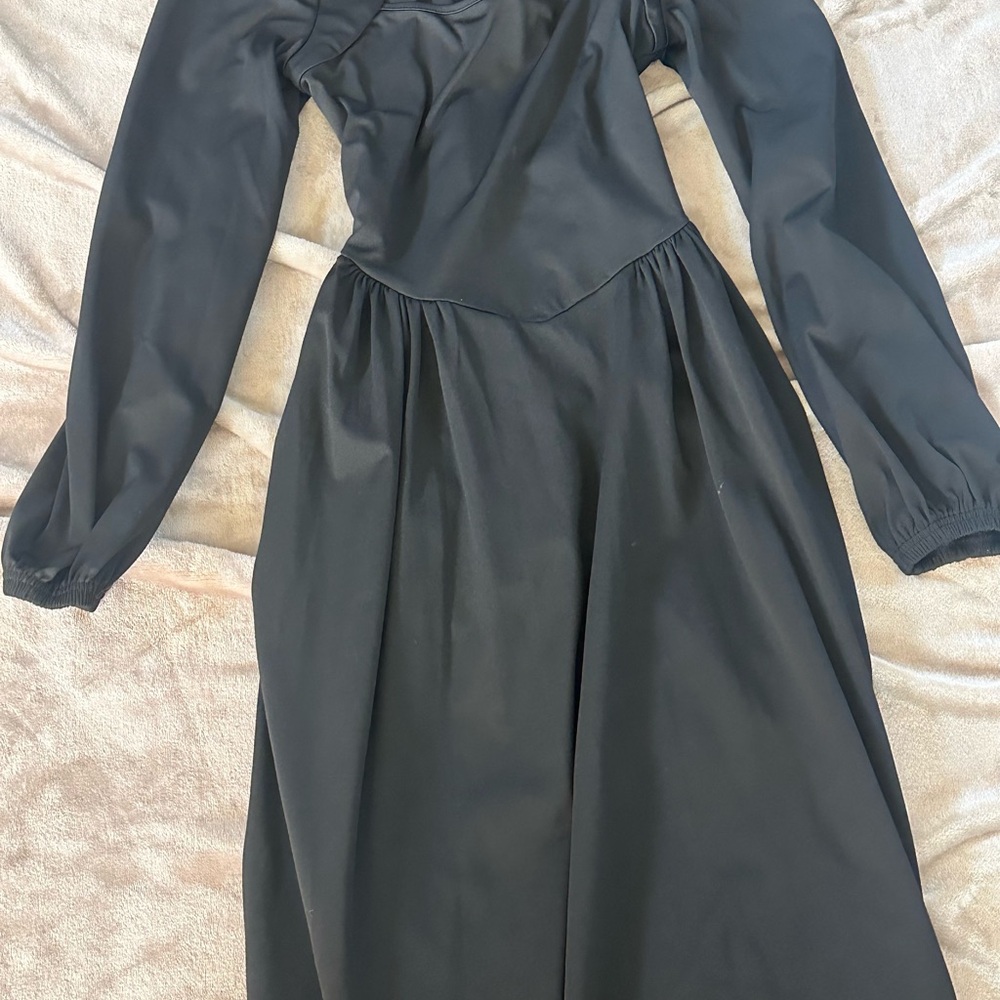 Elegant Black Long Sleeve Dress